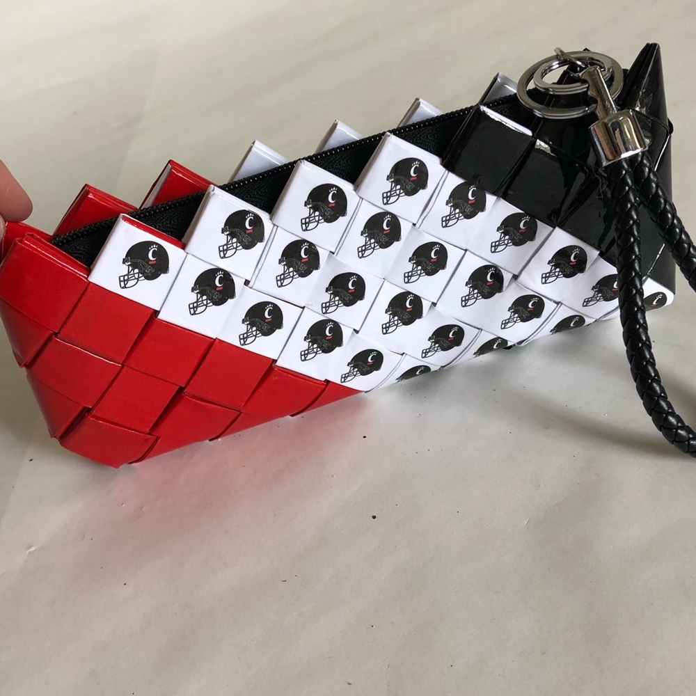 University of Cincinnati football clutch